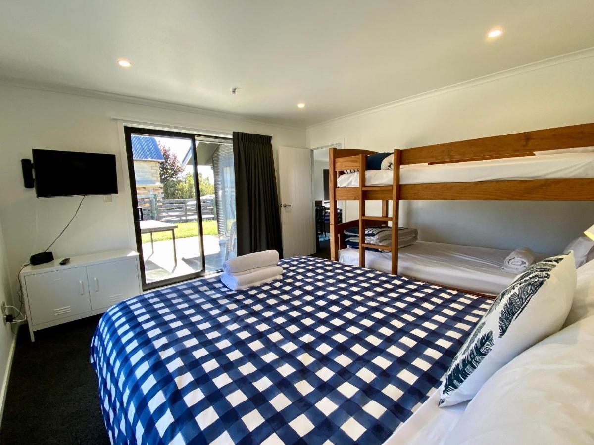 Townhouse Feel In Irishman Villa Twizel Exterior photo